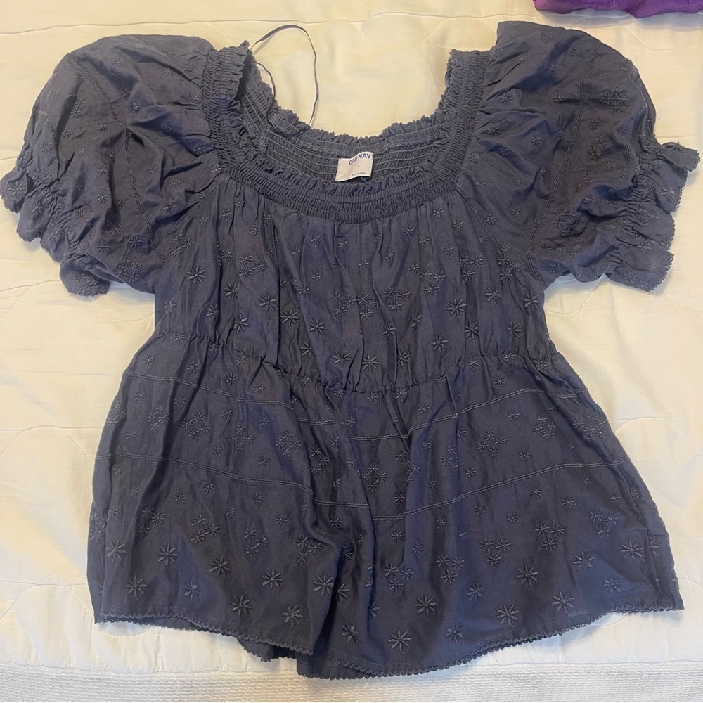 Old navy navy blouse
